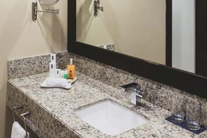 Oro Verde Machala Habitaciones y Suites